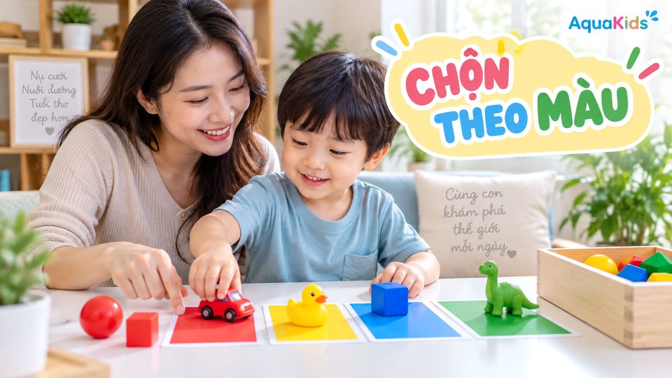 Phụ huynh chuẩn bị hoạt động trò chơi giúp bé nhận biết màu sắc, hình khối và số lượng cho bé độ tuổi của bé trong góc chơi an toàn